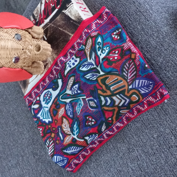 🔅VTG 1988 Ginnie Johansen🔅 - Tribal Inspired Cotton Scarf - Picture 3 of 7